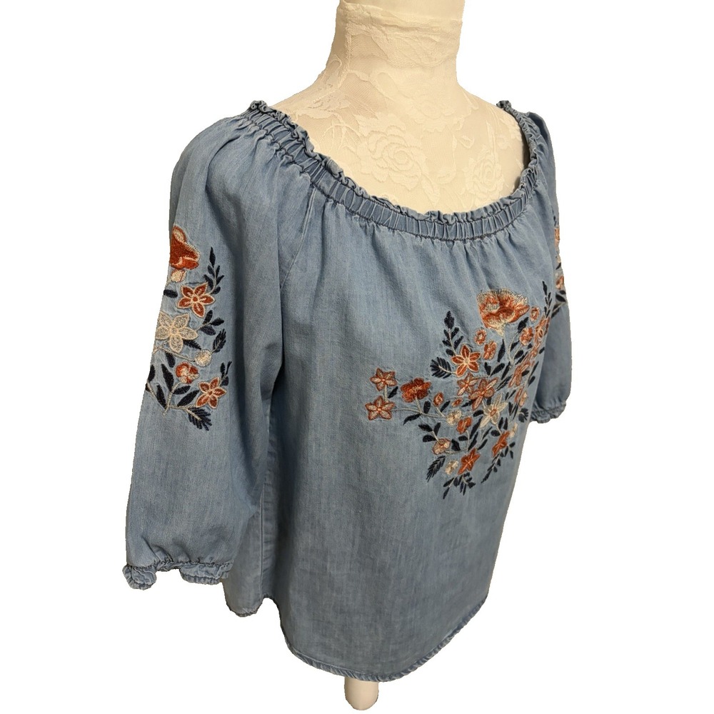 Blue Chambray Embroidered Peasant Blouse~Sz S~Cotton Bld 3/4 Slvs Boho Festival